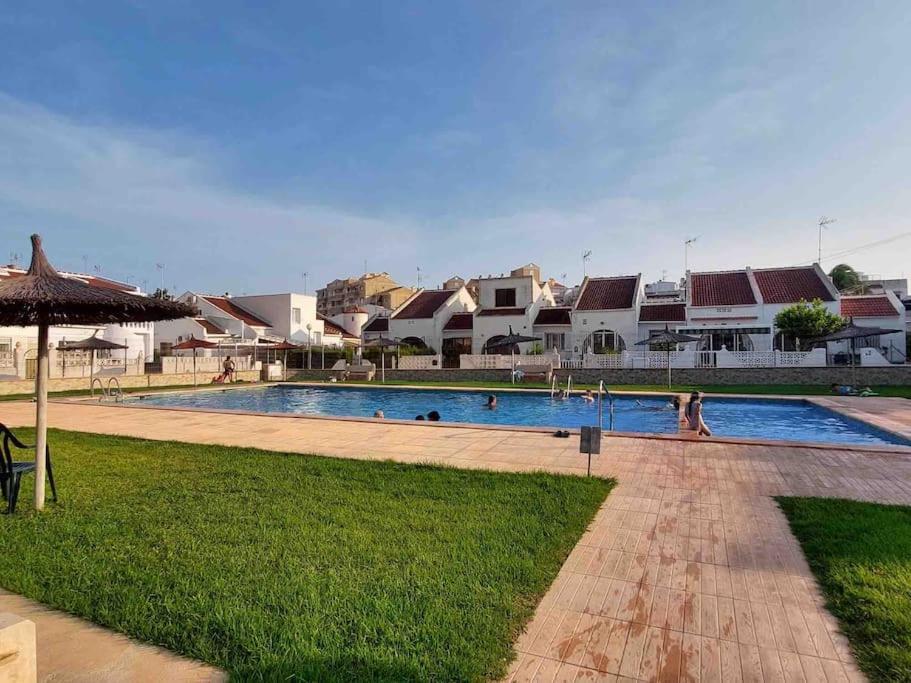 Haus Am Meer Τορεβιέχα Εξωτερικό φωτογραφία